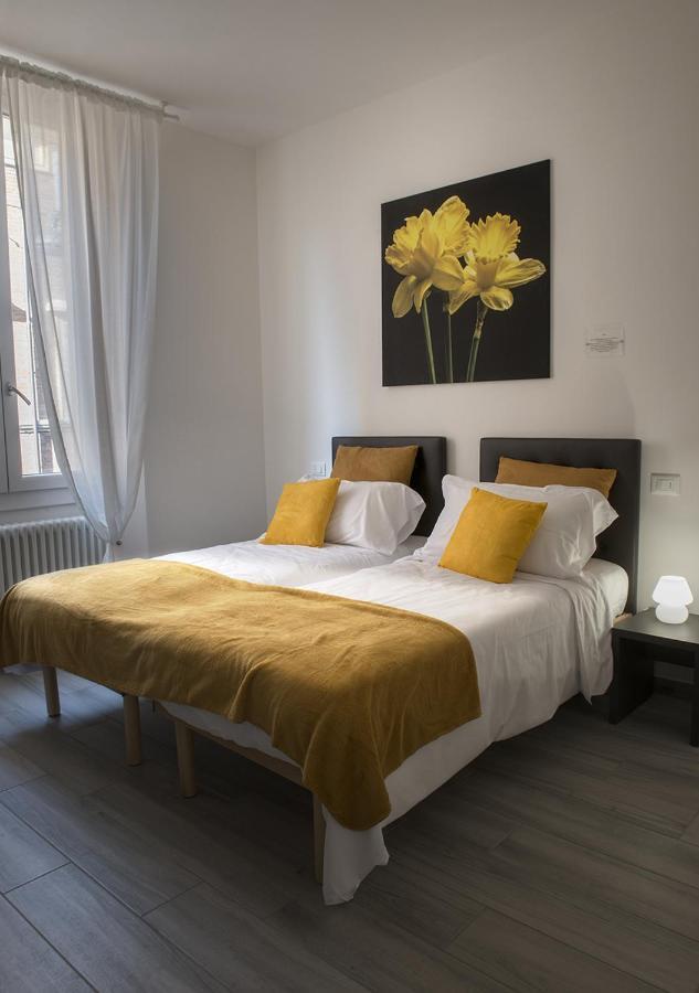 Hotel Le Stanze Dei Fiori Bolonia Zewnętrze zdjęcie