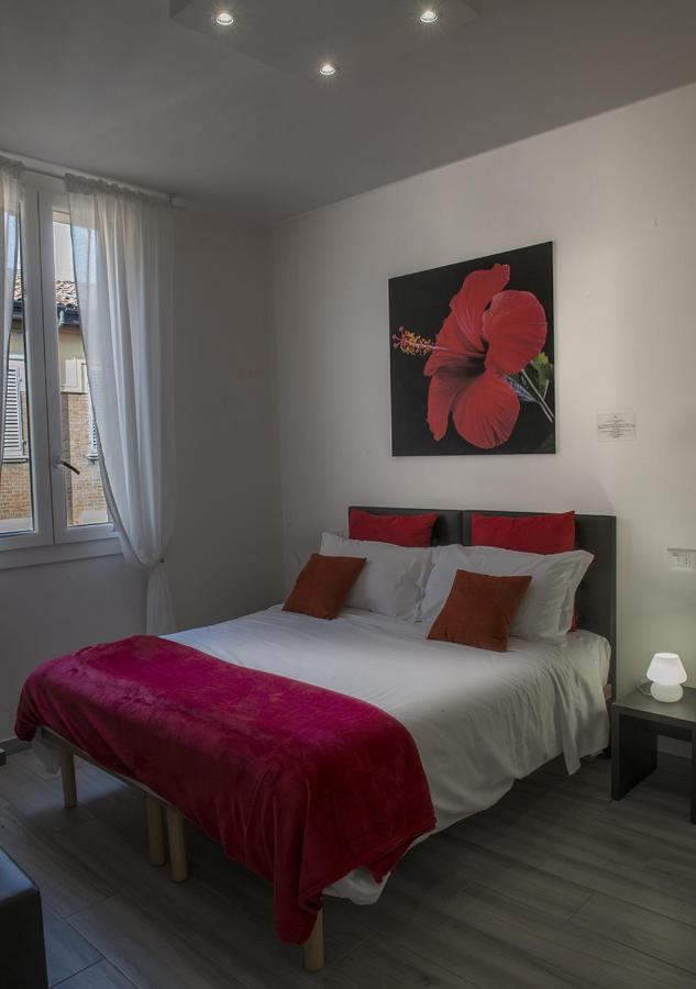 Hotel Le Stanze Dei Fiori Bolonia Zewnętrze zdjęcie